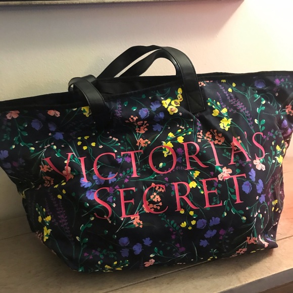 VIctoria Secret tote bag - Picture 2 of 10